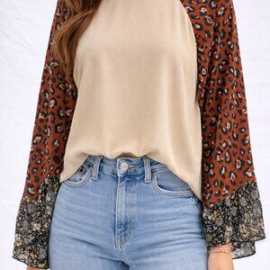Rustic Rack‎ Blouse Women Small Tan Mixed Print Leopard Floral Bell Sleeve Top